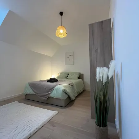 Au Fil De L'eau, Gare, Wifi, Tv, Parking Appartement *