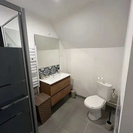 Au Fil De L'eau, Gare, Wifi, Tv, Parking Apartamento